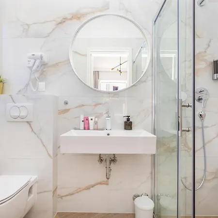 D&l, Free Parking On-site بيت ضيافة