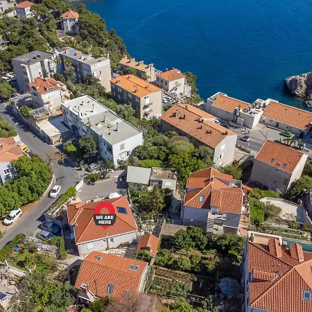 D&l, Available Parking On-site 3* Dubrovnik