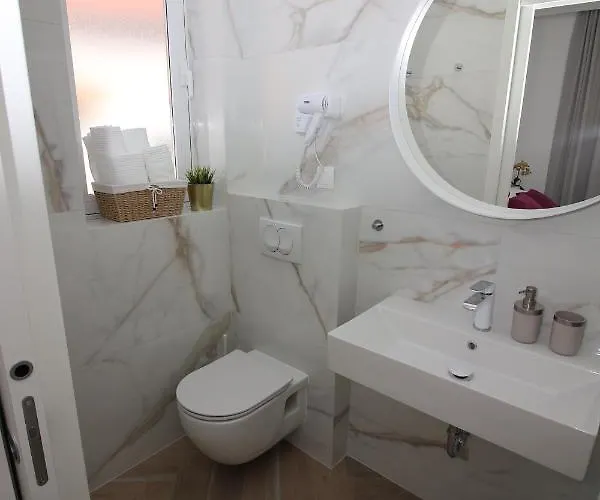 Pensjonat D&l, Free Parking On-site Dubrownik