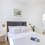 D&l, Free Parking On-site Dubrovnik
